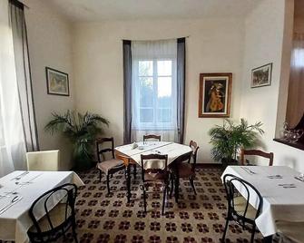Villa Sunrise - Lucca - Restaurant