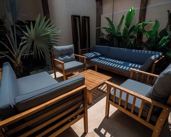 Casa Mandarina 4bdr by Cercana - Mérida - Pátio