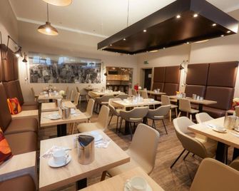 Manhattan Hotel - פרנקפורט אם מיין - מסעדה