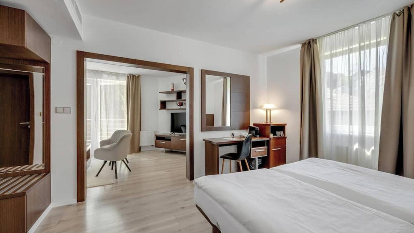 هوتل أنتاريس