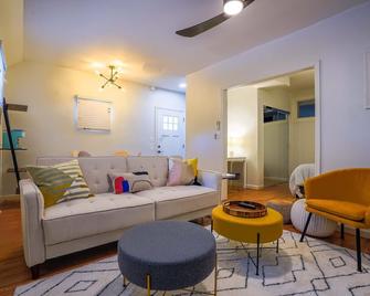 15 min to the Heart of Nash! - Nashville - Sala de estar