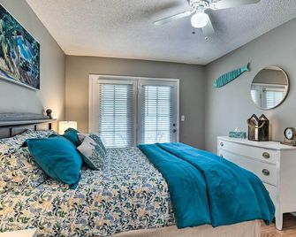 Seminole Townhome Easy Access to Beaches! - Seminole - Slaapkamer