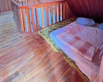 Homestay Wong Kito - Payakumbuh - Bedroom