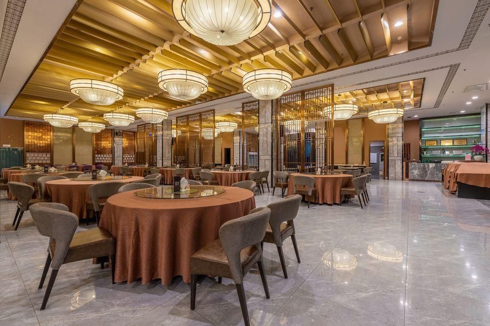 Blue Bay Hotel - تشانغجياجيه - مطعم