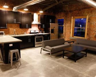 Modern style on historic 25th Street - Ogden - Kitchen