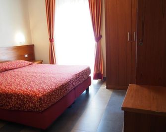 Hotel La Spiaggia - Monterosso al Mare - Slaapkamer