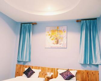 Borai Resort - Pailin - Bedroom