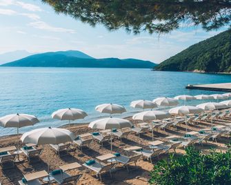 Iberostar Waves Herceg Novi - Herceg Novi - Strand