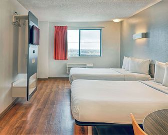Studio 6 Suites Los Angeles Ca Los Angeles-Lax - Inglewood - Bedroom