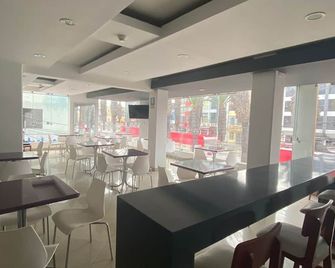 Gran Hotel Victoria - Tacna - Restaurant