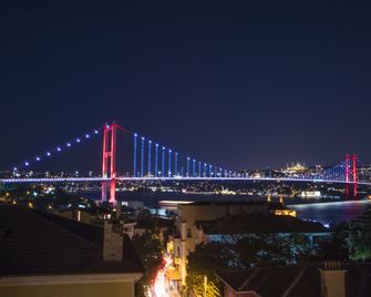 Malta Bosphorus Hotel - Estambul - Vista del exterior