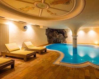 Hotel Feldrand - Riobianco - Pool