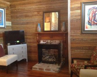 The Main Street Hotel - Yazoo City - Room amenity