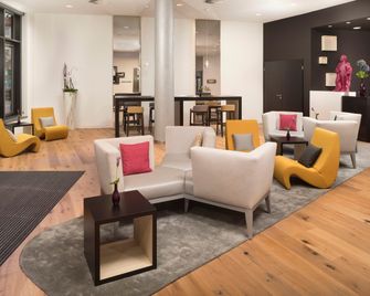 إنسايد باي ميليا فرانكفورت أوستيند - فرانكفورت ام ماين - ردهة