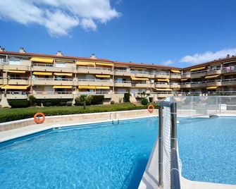 Argonavis 132 - L’Estartit - Pool