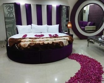 Fair Mont - Multān - Bedroom