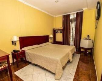Hotel Martí - Guantánamo - Habitación