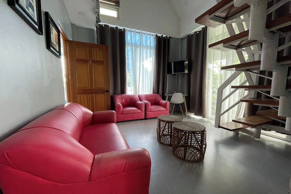 Villa Teresa Esperanza Tourist Inn - San Juan - Sala de estar