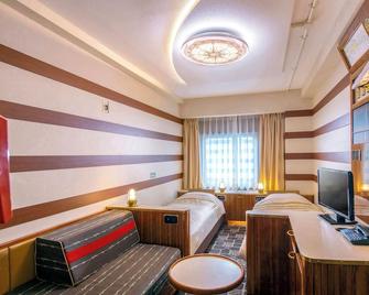 Tokyo Bay Maihama Hotel First Resort - אוראיאסו - חדר שינה