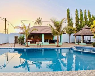 Welcome Lodge - Ouagadougou - Pool