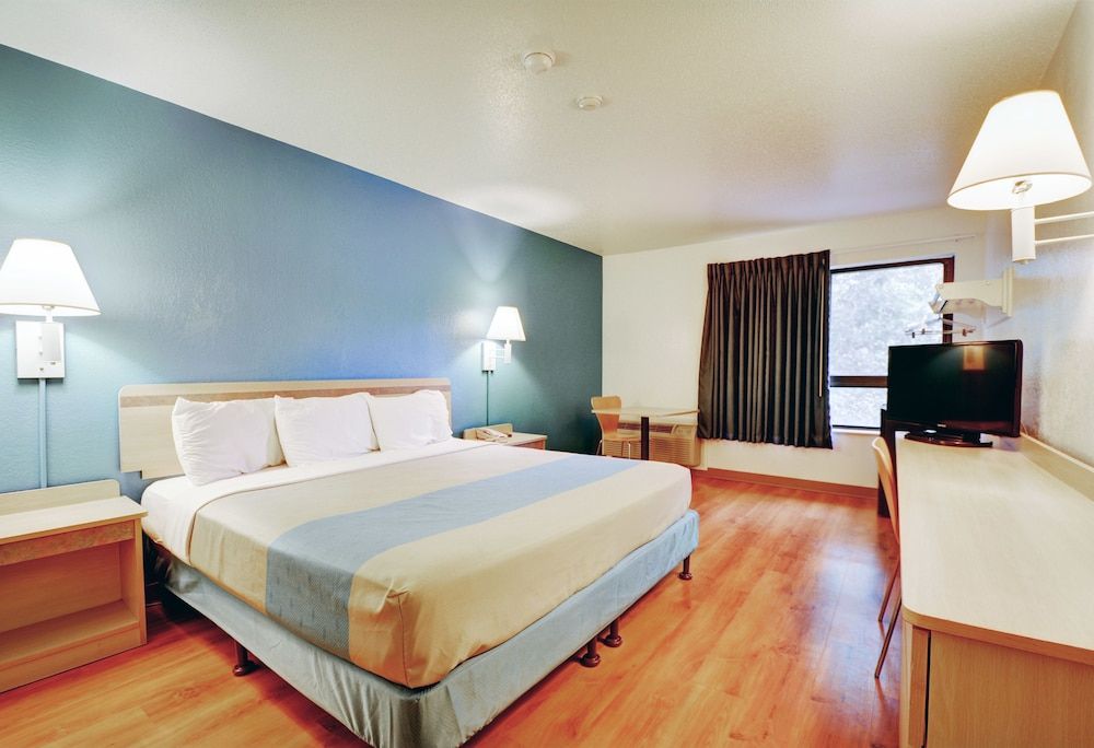 Motel 6 Newport, RI thumbnail 3