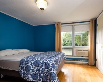 Private Spacious Home, Large Yard, Beach Neighborhood - South Kingstown - Habitación