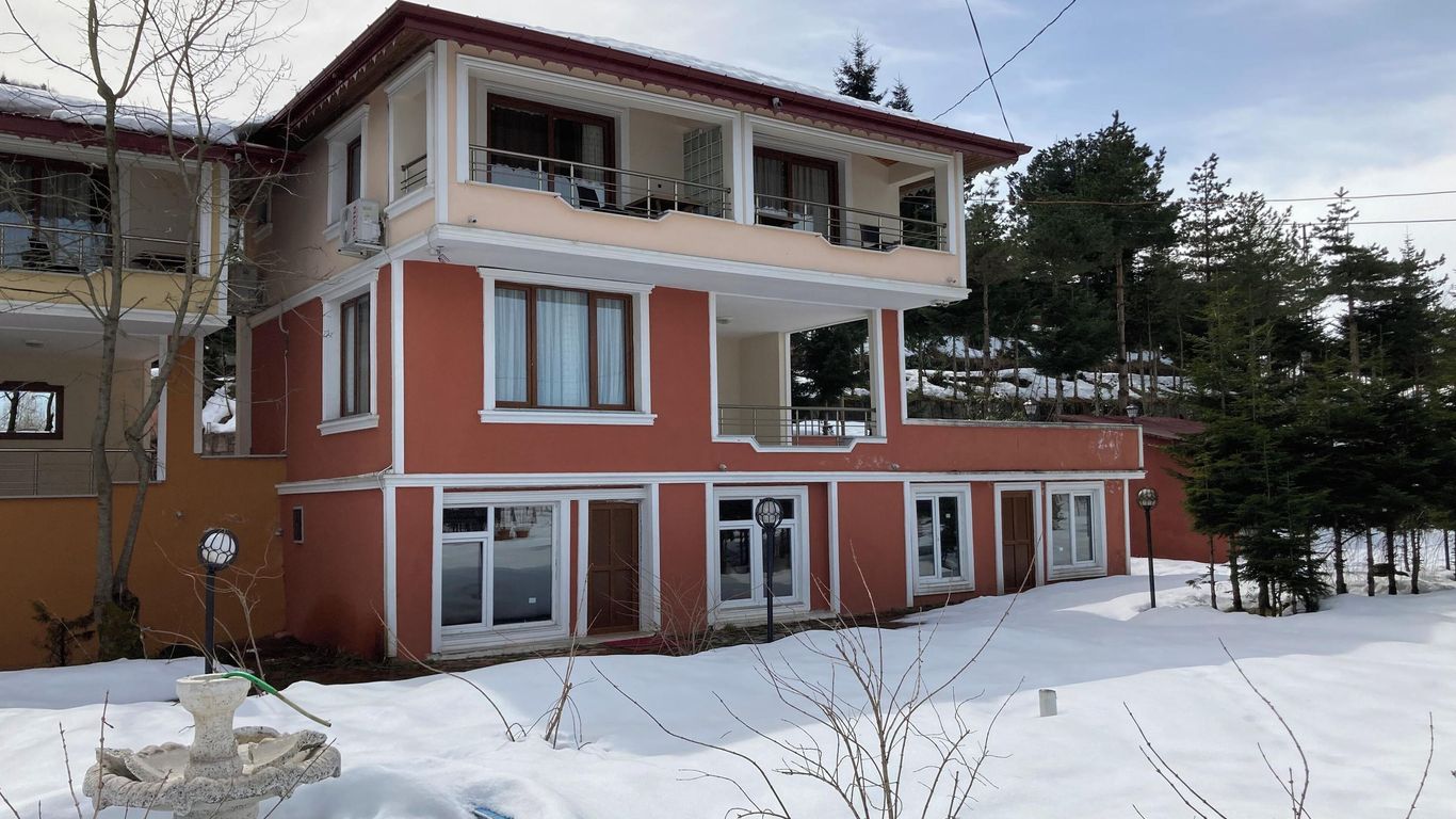 Zarha Mountain Resort