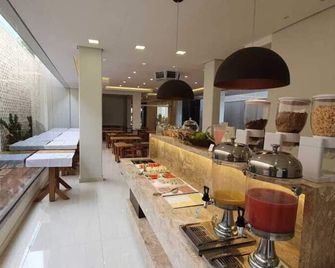 Hotel Fatti - Maringá