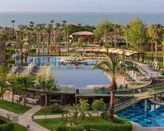 Sherwood Exclusive Lara - Büyükkumluca - Piscina