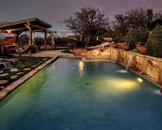 High Ridge Manor - Paso Robles - Pool