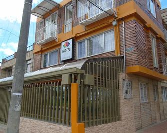 Casa Santa Isabel - Bogotá - Building