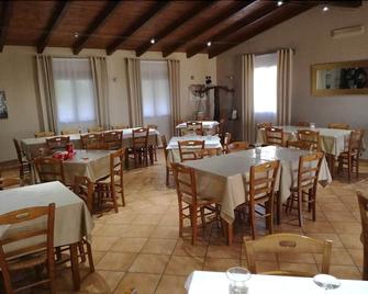 Eremo dei Poeti - Mosciano Sant'Angelo - Restaurante