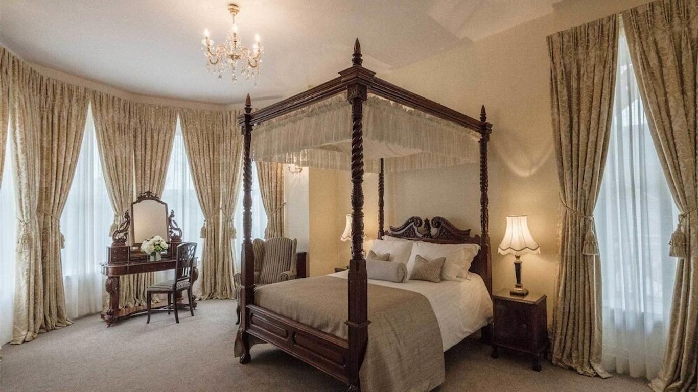 Tullyglass House Hotel
