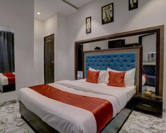 Hotel Golden Palace Residency - Bombay - Habitación