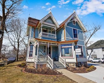 Mckinley Manor - A Historic 1893 Victorian Gem - Rensselaer - Gebouw