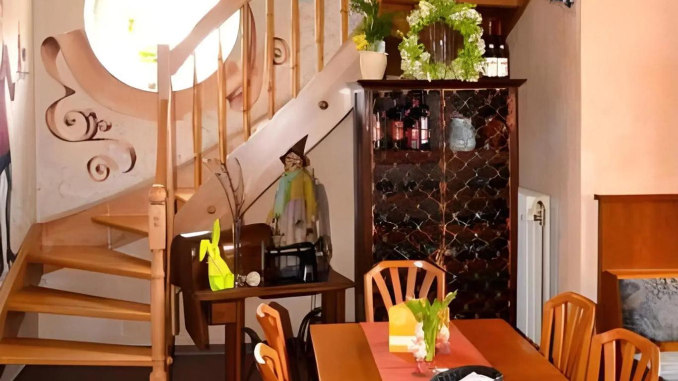 Altes Rathaus am Elz Garten