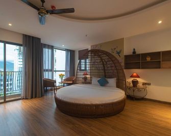 Aaron Boutique Hotel - Nha Trang - Habitación