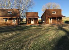 Fun, quiet, and brand new. Located very close to Yellowstone - Basin - Building