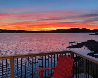 Spencer Salt-Side Cottage (Twillingate) - Twillingate - Balcony