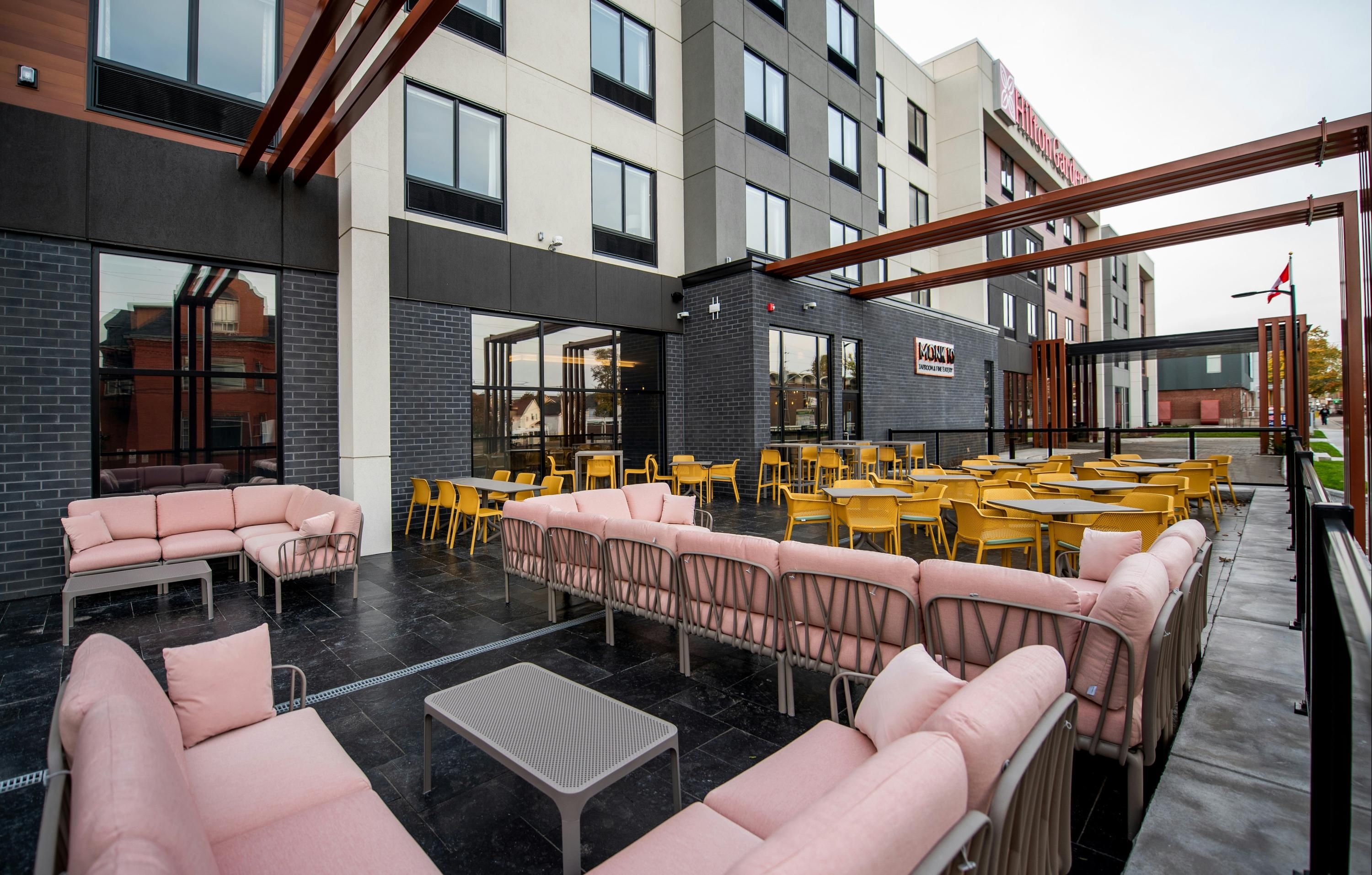 Hilton Garden Inn Moncton Downtown - Moncton - Edificio