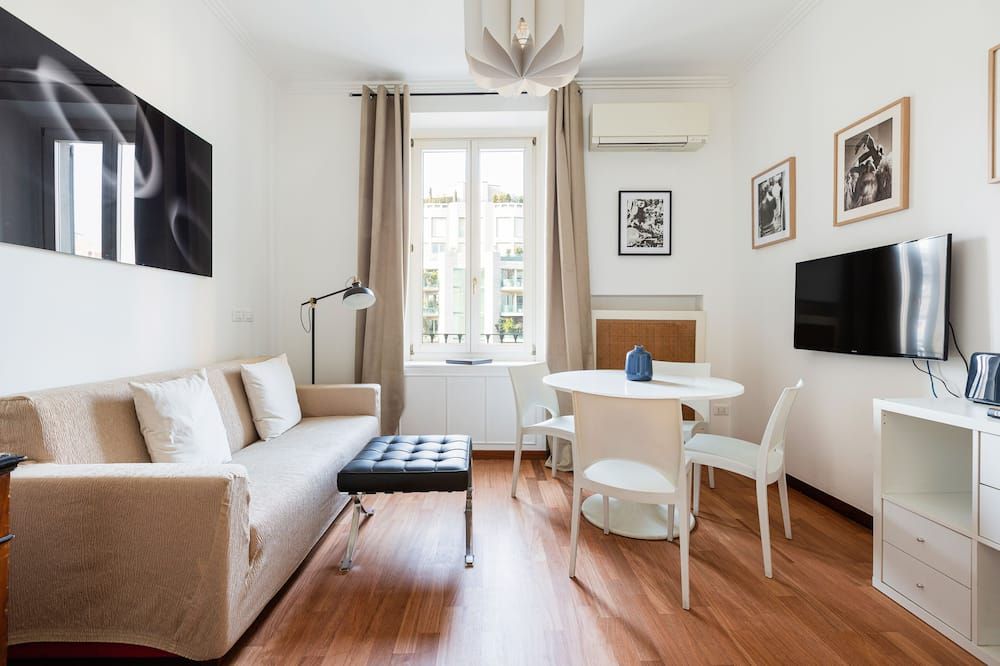 Brera Apartments in Porta Venezia - Milan - Living room