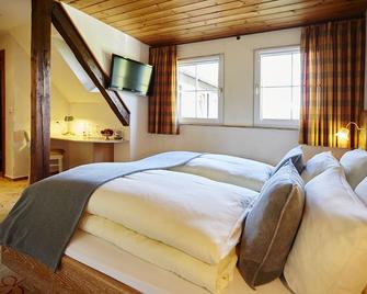 Steinbergs Wildewiese Naturhotel - Sundern - Спальня