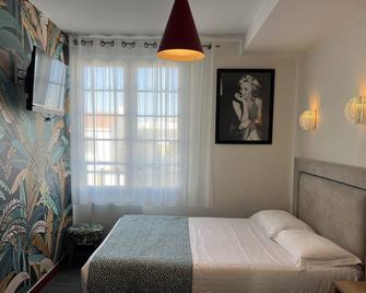 Hôtel Calme Des Pins & Spa - Les Sables-d’Olonne - Schlafzimmer