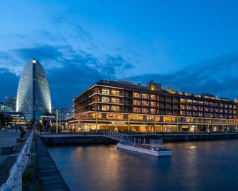 Intercontinental Hotels Yokohama Pier 8 By IHG - Yokohama - Edificio