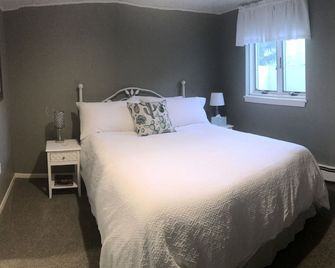 Beautiful Couples Getaway in the heart of Sleeping Bear! - Honor - Habitación