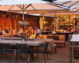 Van Heeckeren Hotel - Nes - Bar