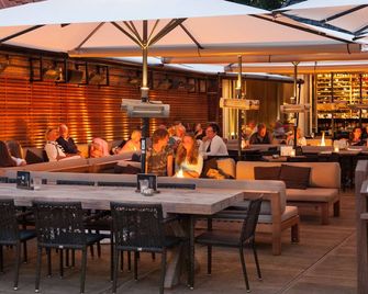 Van Heeckeren Hotel - Nes - Bar