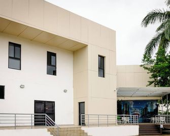 Modal - Ciudad de Panamá - Edificio