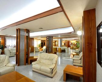Grand Hotel delle Rocche - Rocca di Mezzo