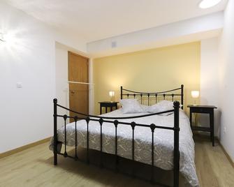 Relaxing Guesthouse - Sónia's Houses - Lisbona - Camera da letto